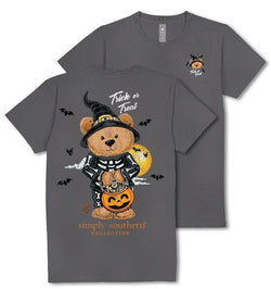 Trick or Treat - Teddy - Halloween - Pumpkin - Moon - Bats - Black Hat - Adult T-Shirt (US, Alpha, Small, Regular, Regular, Distressed Washed Coal)